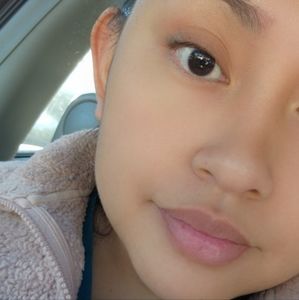 Meet your Posher, Ariane